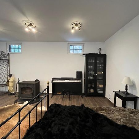 Bergisches Paradies Apartment Вермелскирхен Екстериор снимка